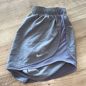 Tempo Nike running shorts, size M